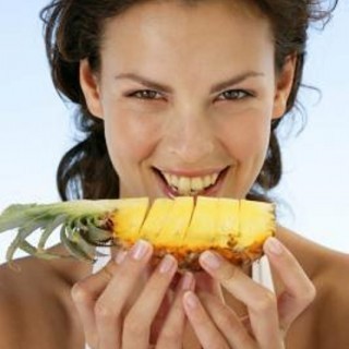 3 λόγοι για να προσθέσεις τον ανανά στη διατροφή σου, αυτό το καλοκαίρι!