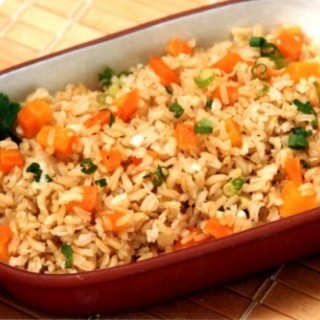 Πράσα και καρότα με ρύζι